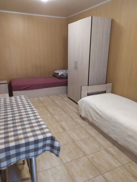 Сдам 3- х комнатную квартиру под Хостел