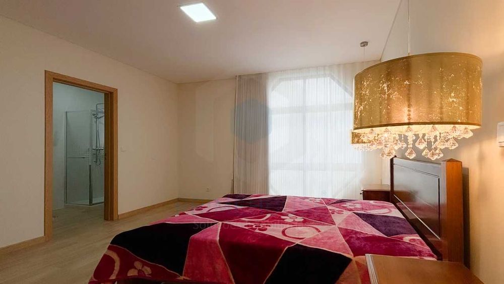 Apartamento + 2 T- 1   , 2 minutos da Praia da Rocha
