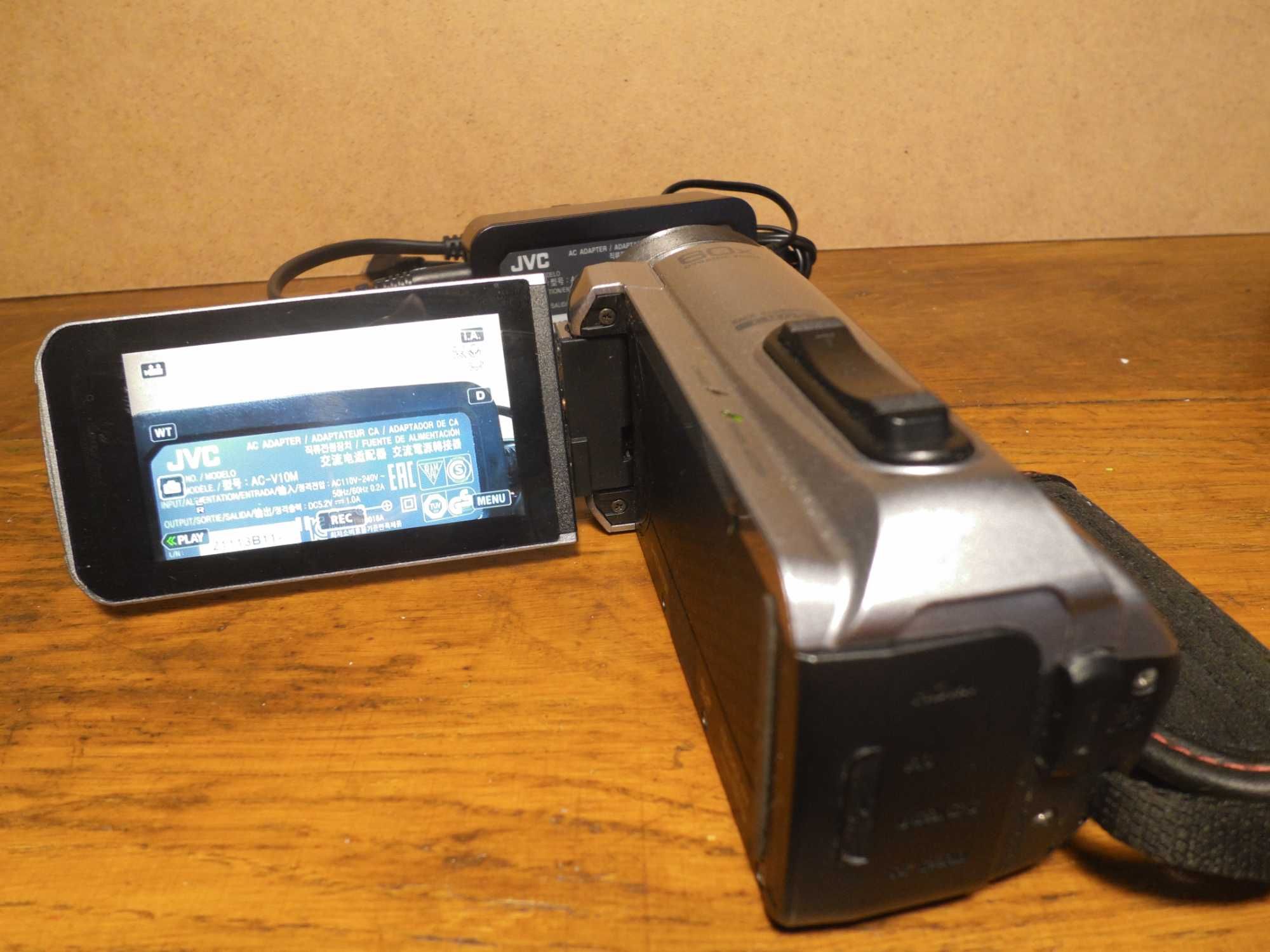 Kamera cyfrowa JVC Quad Proof Full HD GZ-R10SE camcorder