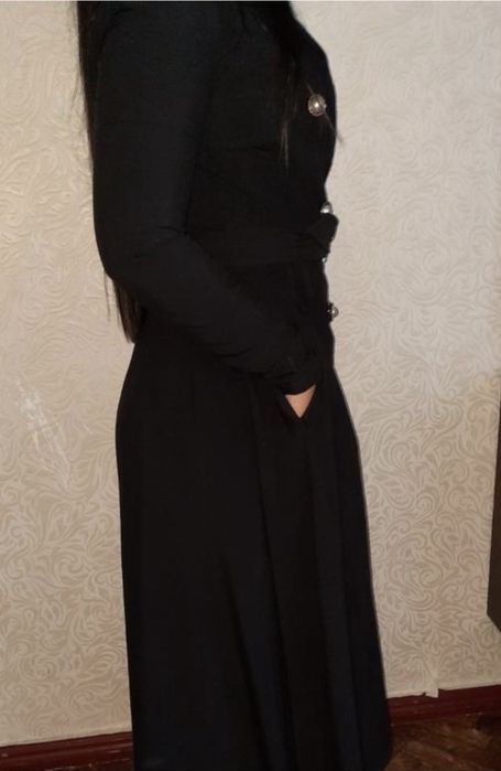 Платье с карманами