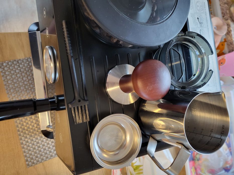 Продам кавомашину, кавоапарат в гарному стані