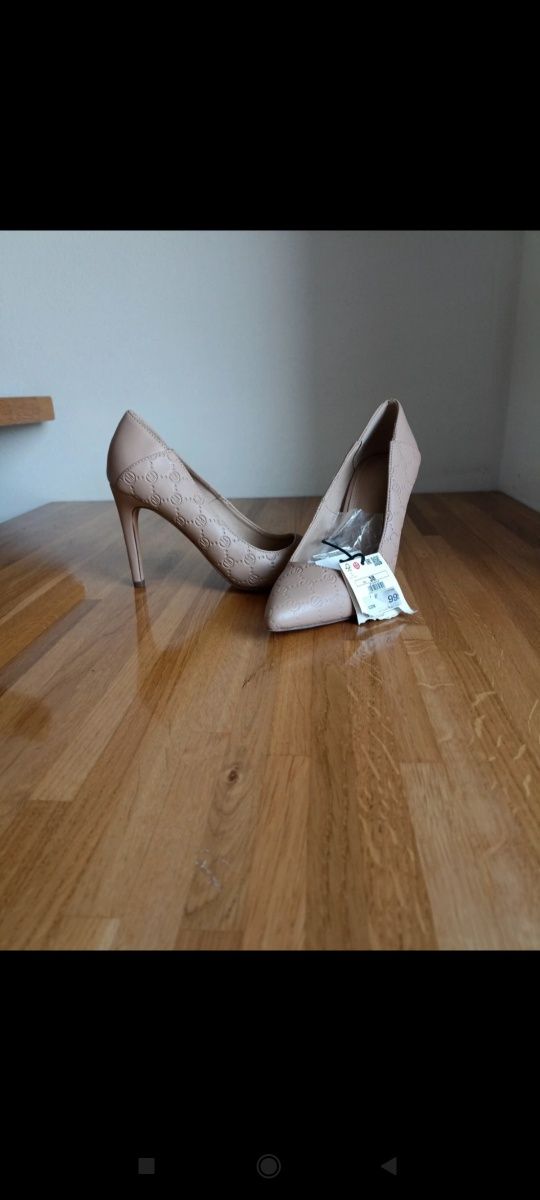 Czółenka damskie buty na obcasie beżowe wiosenne