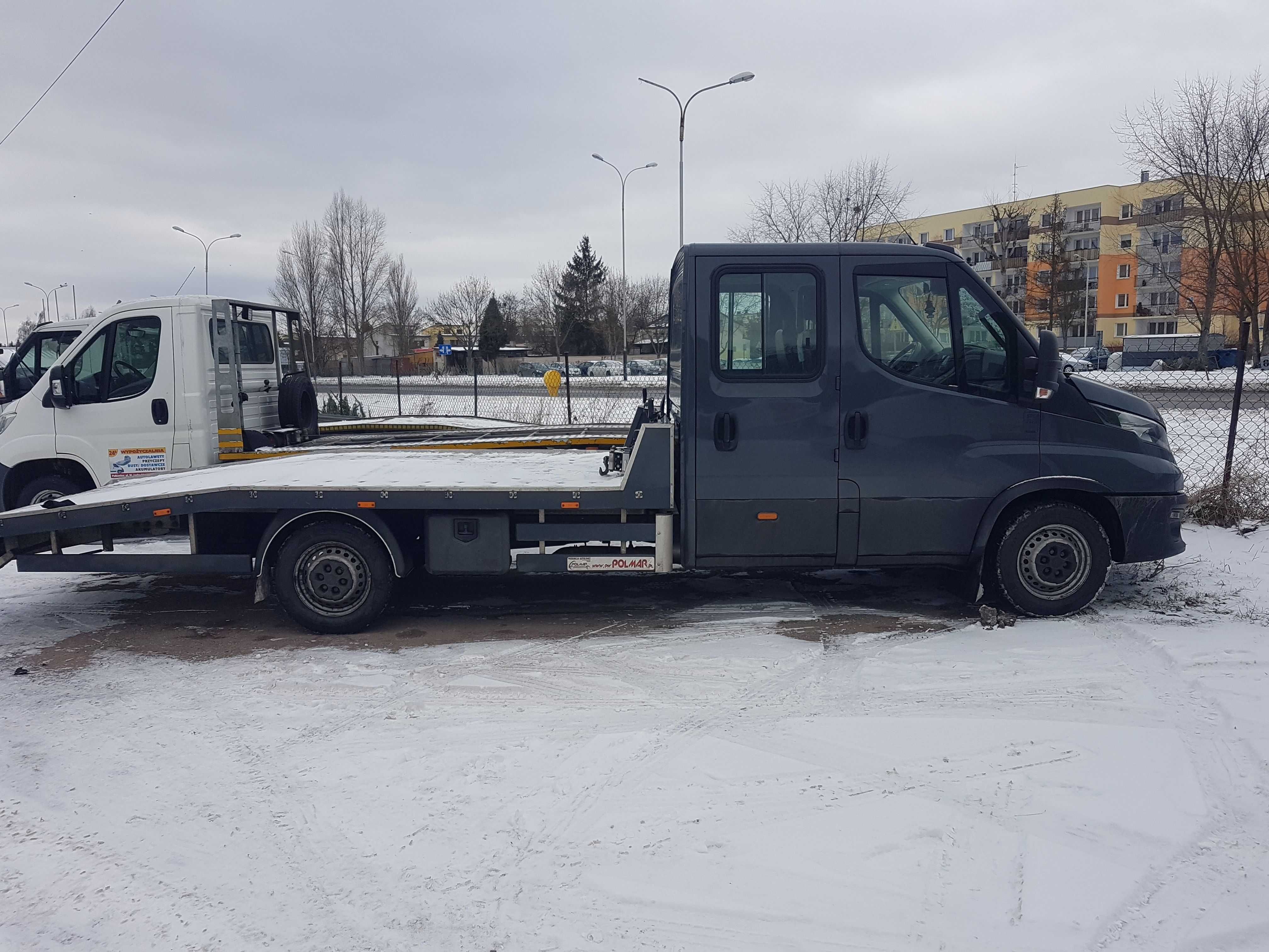 Wypożyczalnia Wynajem Auto Laweta  Przyczepa Dłużyc 24 h Całą dobę Bus