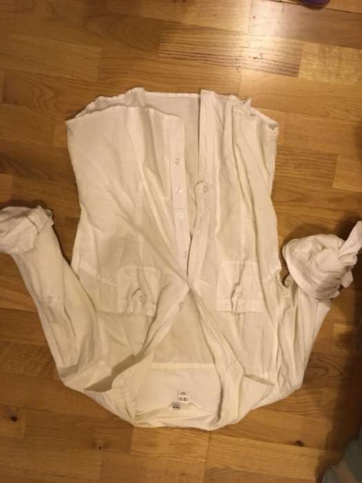 Koszulka H&M z rekawami podwijanymi