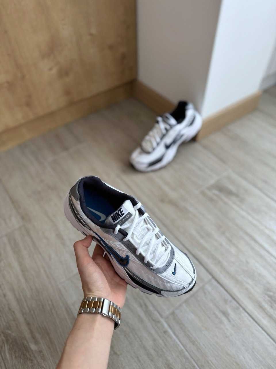 США! Класні жіночі кросівки Nike Initiator 394055-101 Оригінал! 39-40р