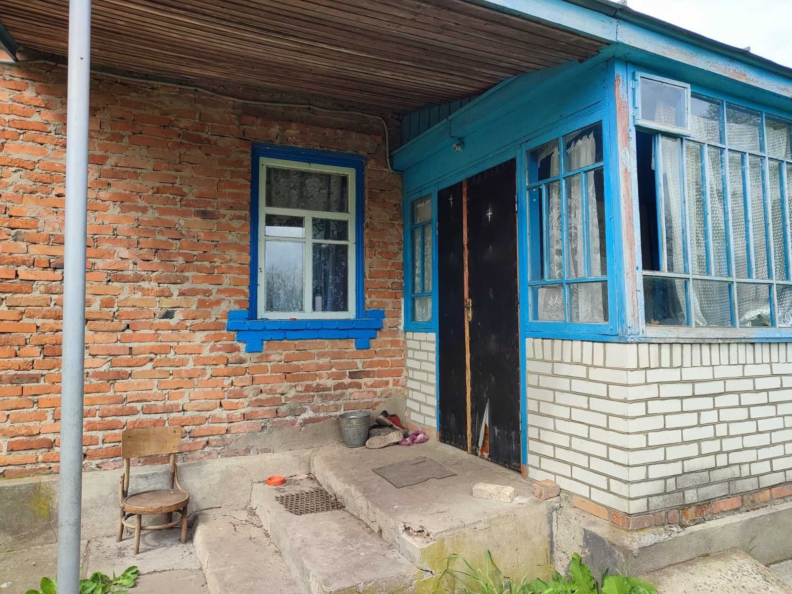 Продається будинок у селі
