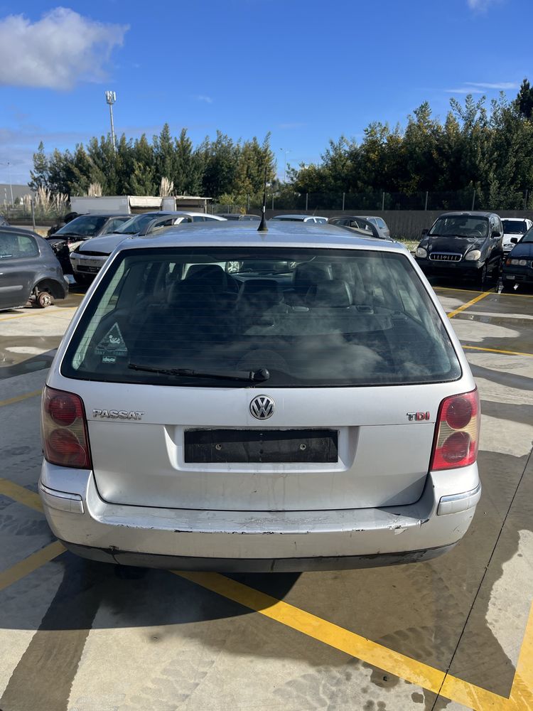 VW Passat 130 TDI Para Peças