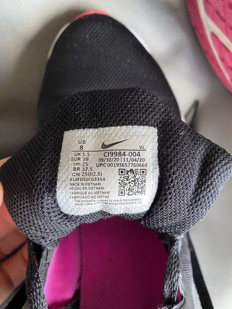 Nike Downshifter 10, 38-39 розмір
