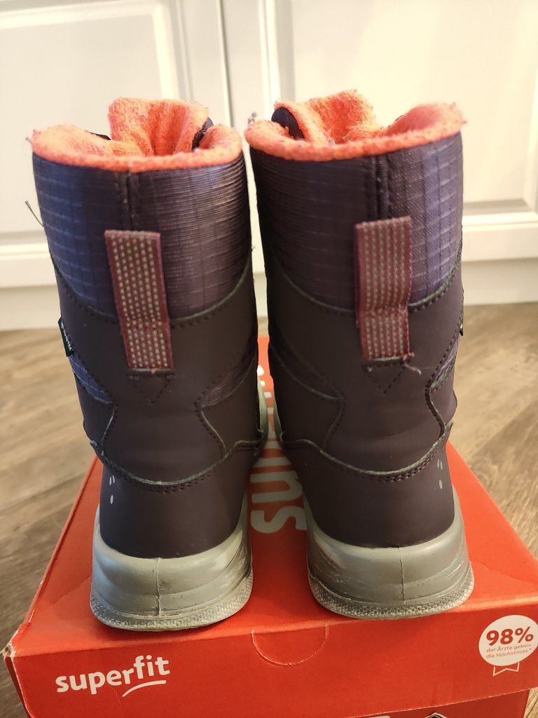 Зимові черевики чоботи superfit 33 розмір