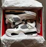 Air Jordan 4 White