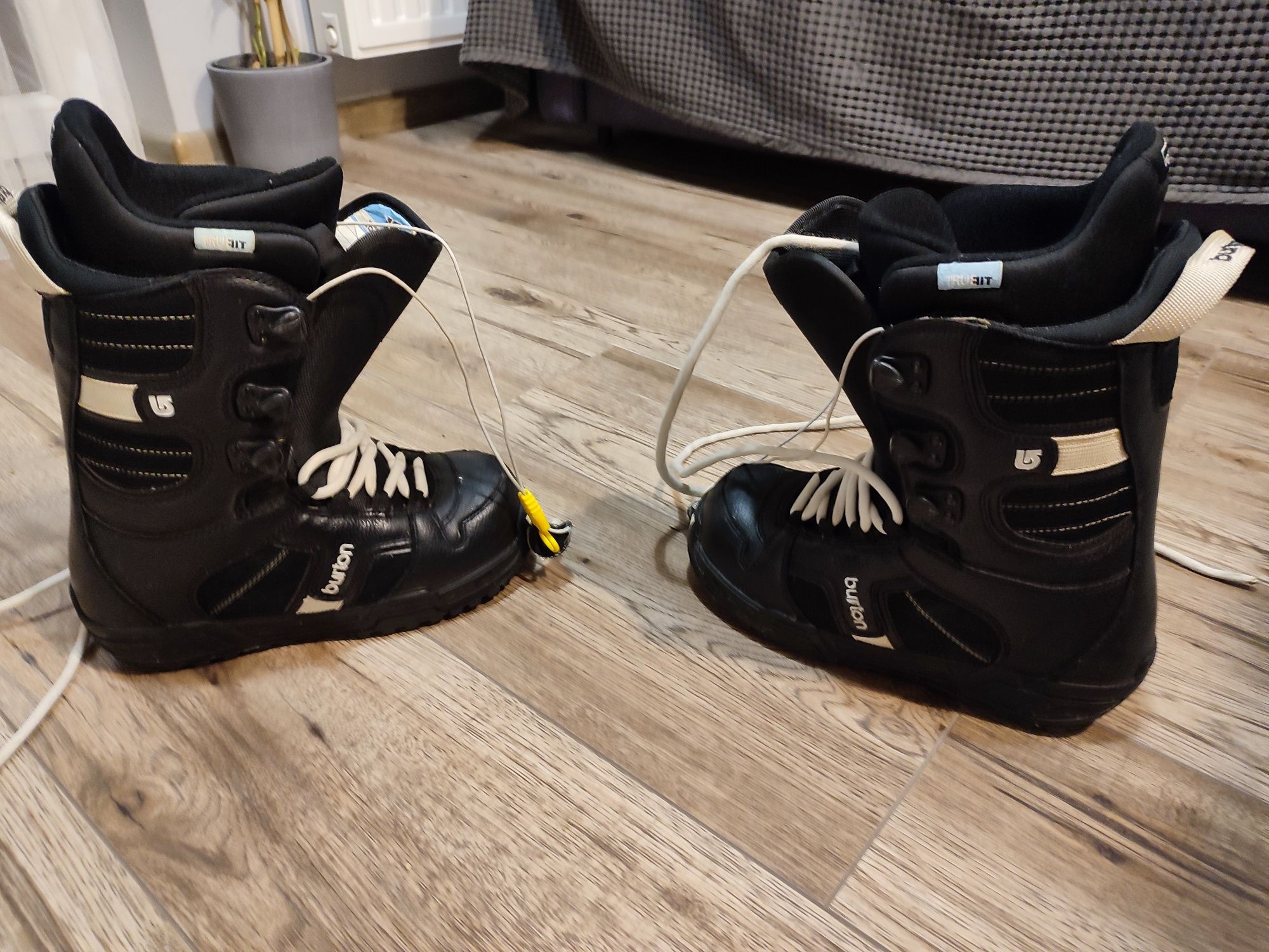 Buty snowboardowe Burton 38 czyli 36,5