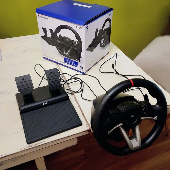 Volante Hori Racing Wheel PS5/PS4/PC