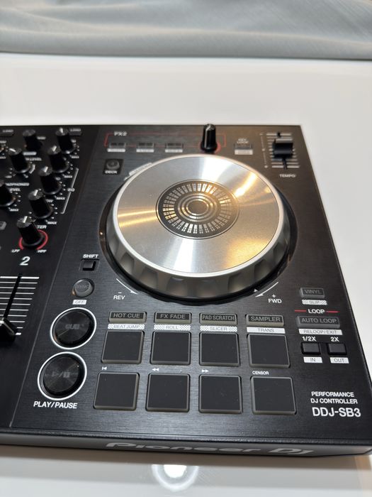 DJ Pionner DDJ-SB3 + sluchawki + Mikrofon