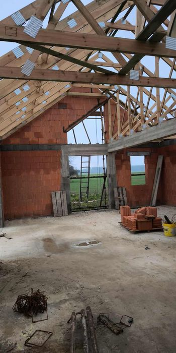 Dom na sprzedaż w stanie surowym otwartym