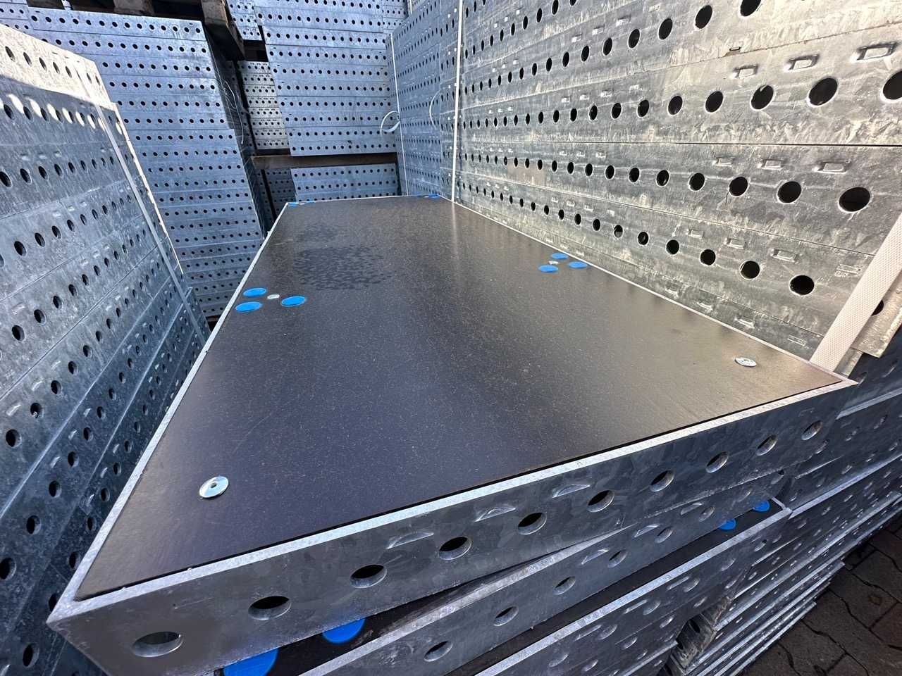 Wyprzedaż Szalunek ścienny 100 m2 typ TEKKO, PIONBOX nie używane