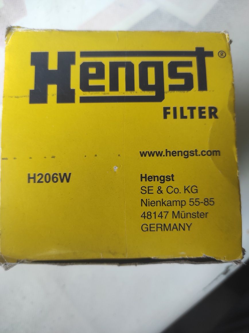 Фильтр масляный Hengst H206W