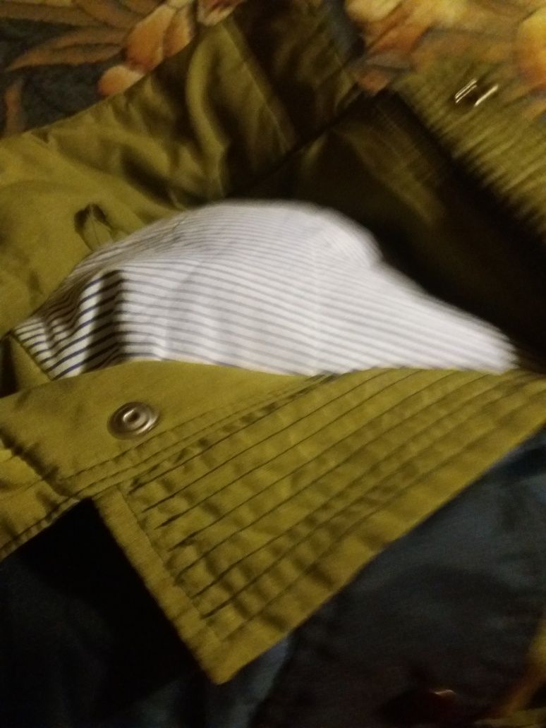 Куртка мужская 50-52размер из плащевки подкладка х/б
