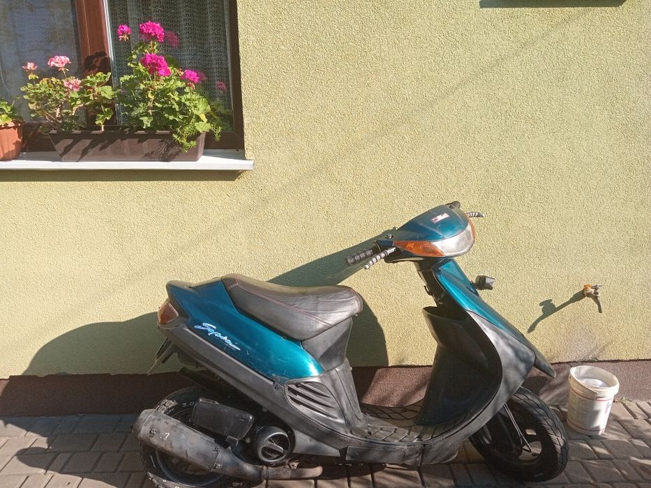 Скутер сузукі сепія ад 50