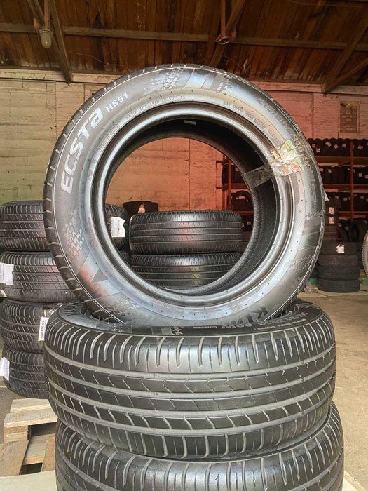 215/60 r16 99W Kumho Ecsta HS51 Шини літо