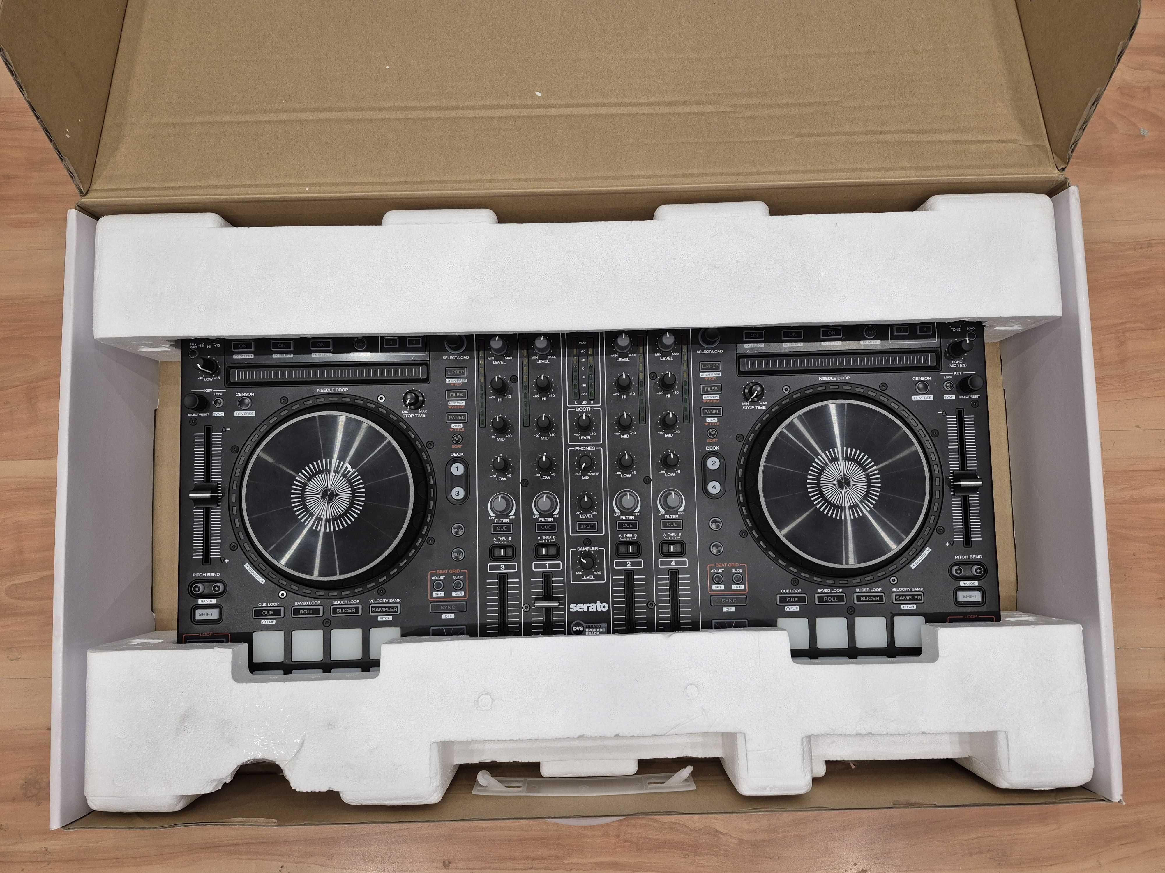 Denon DJ MC7000 kontroler DJ jak nowy.
