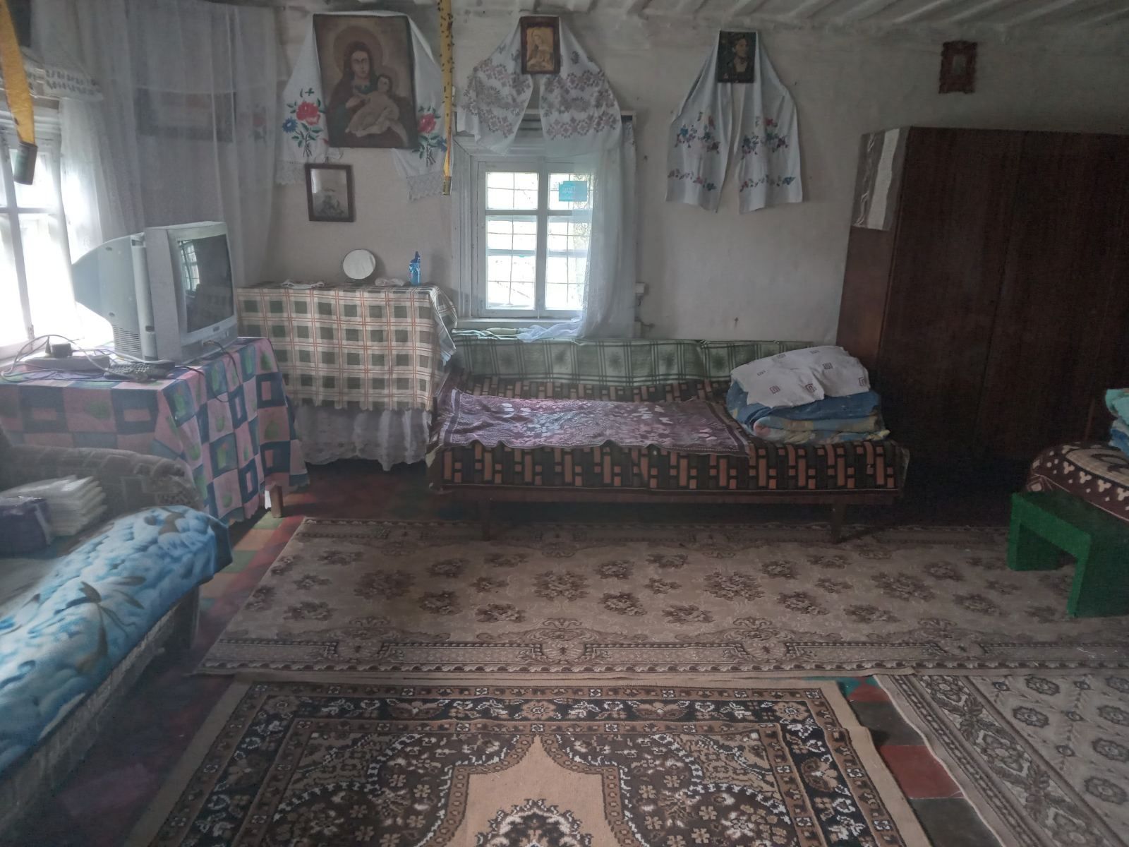 Будинок під дачу чи екоугіддя