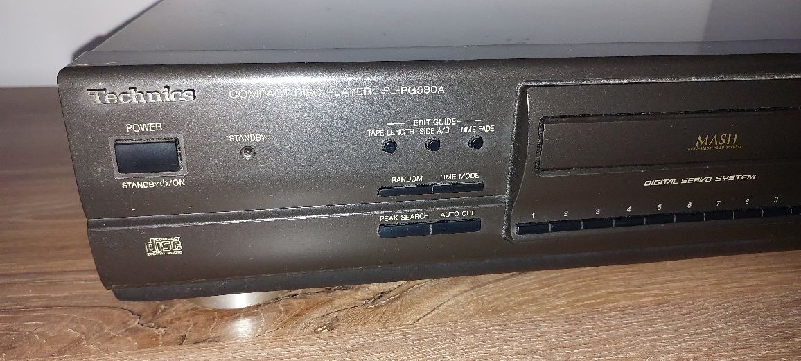 Technics CD SL - PG 580A Compact Disc Player