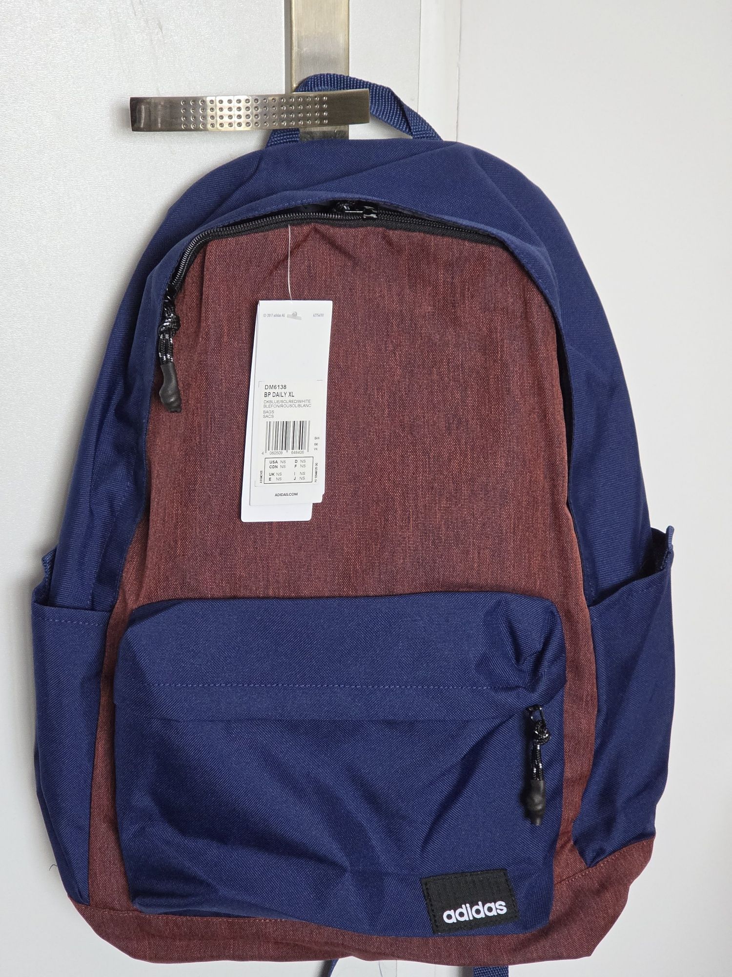 Adidas Plecak sportowy Back Daily XL granatowy (DM6138)