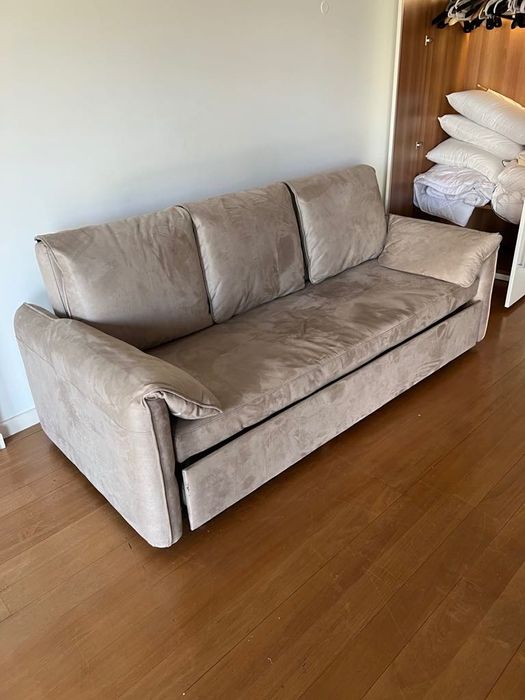 Sofá cama + cama individual com rodas