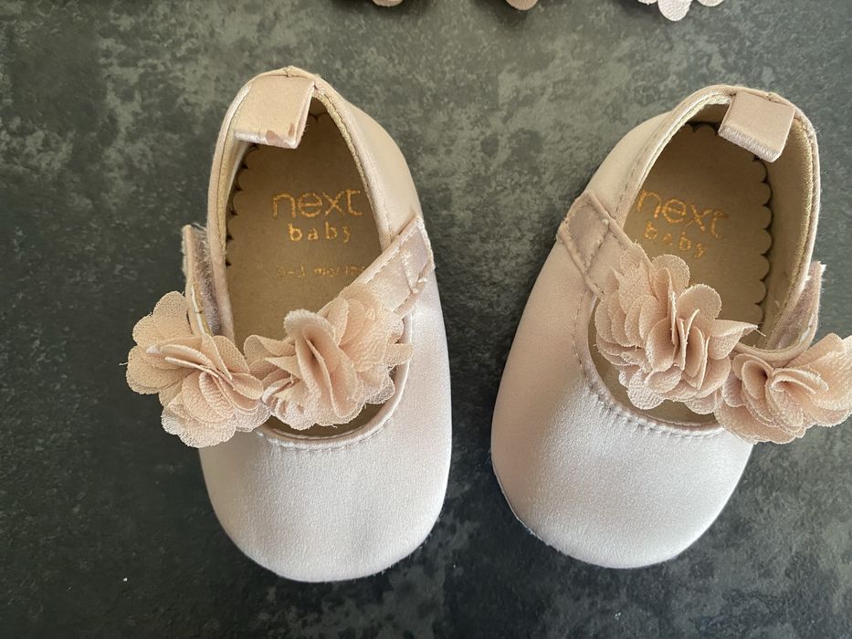 Buciki next pudrowy róż + opaska