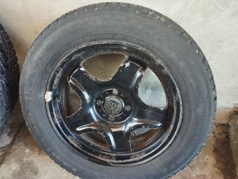 Колеса Нокіан зимові