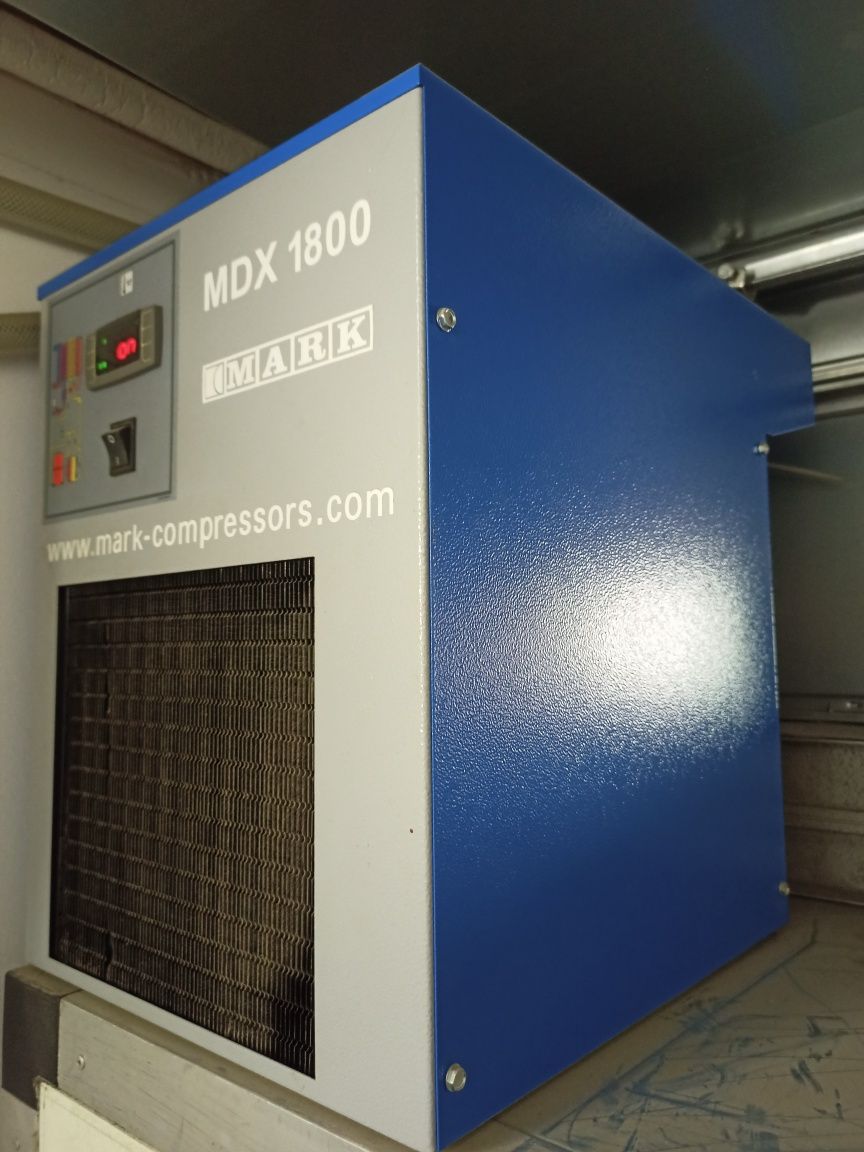 Osuszacz ziębniczy Mark MDX 1800 w stanie bardzo dobrym WARTO !!
