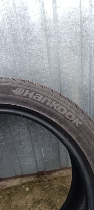 Opony zimowe Hankook 205/50r17