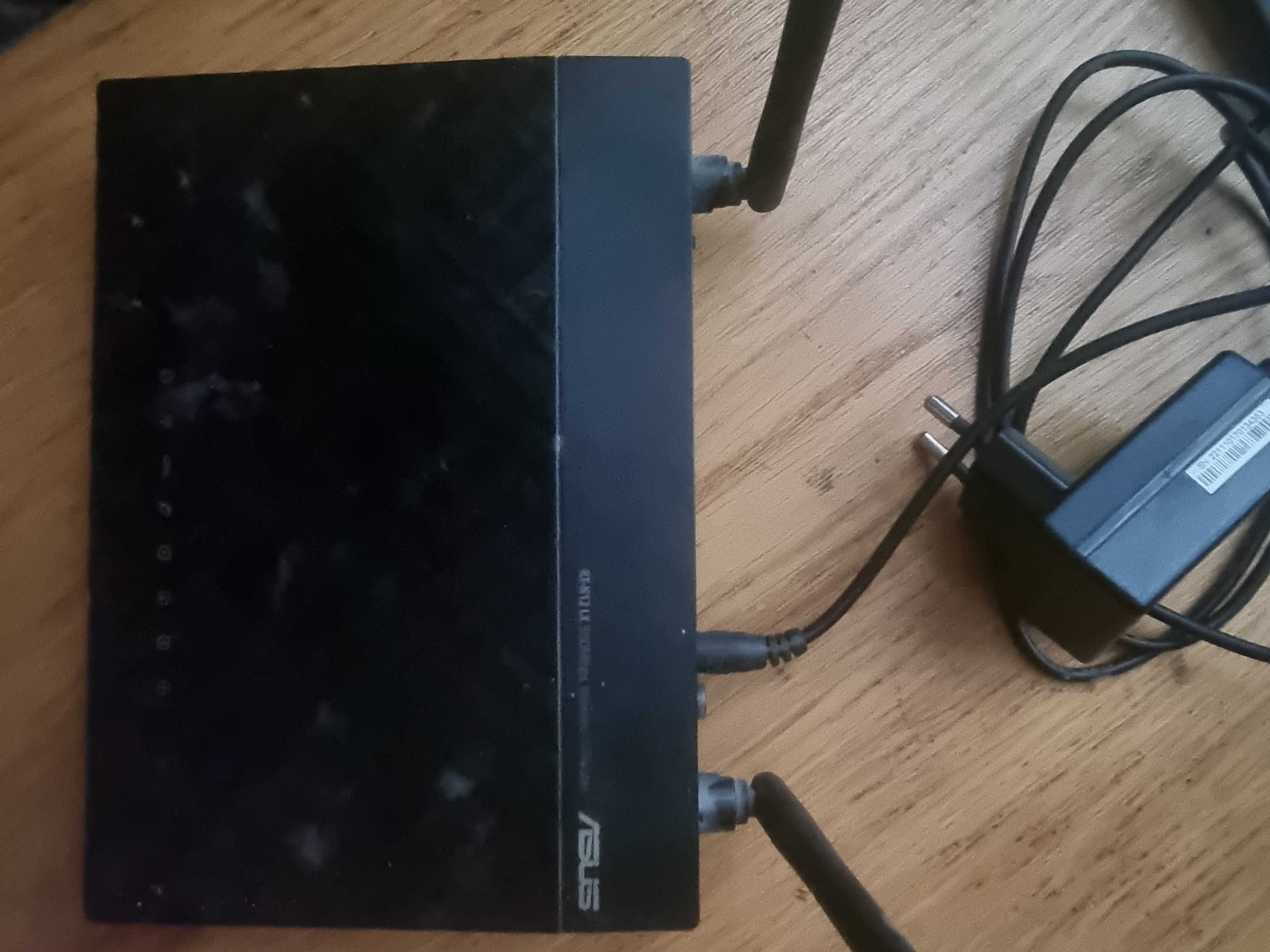 Wi-Fi роутер Asus RT-N12 lx