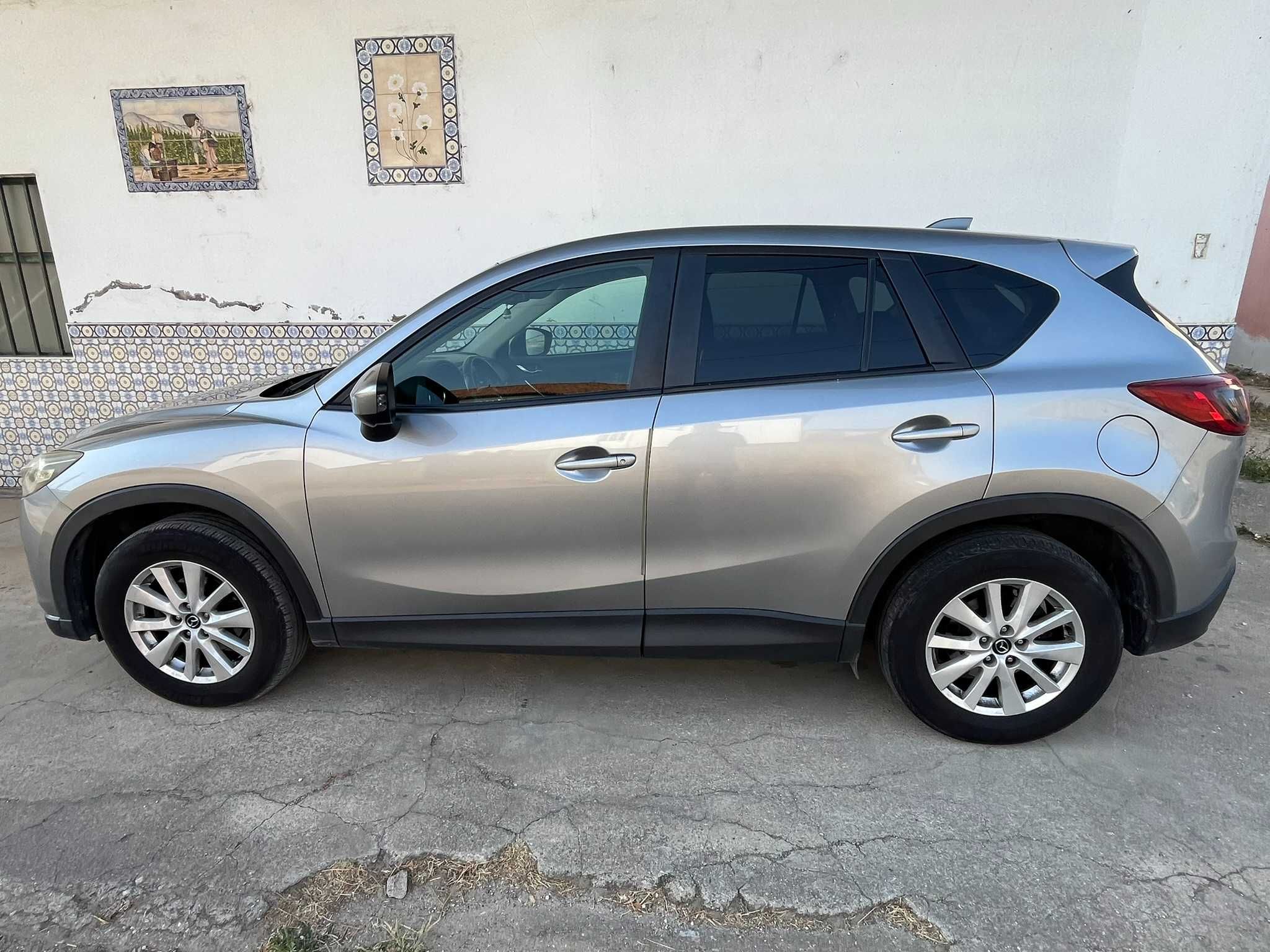 Mazda CX-5 2.2 D Evolve Navi Nacional em excelente estado