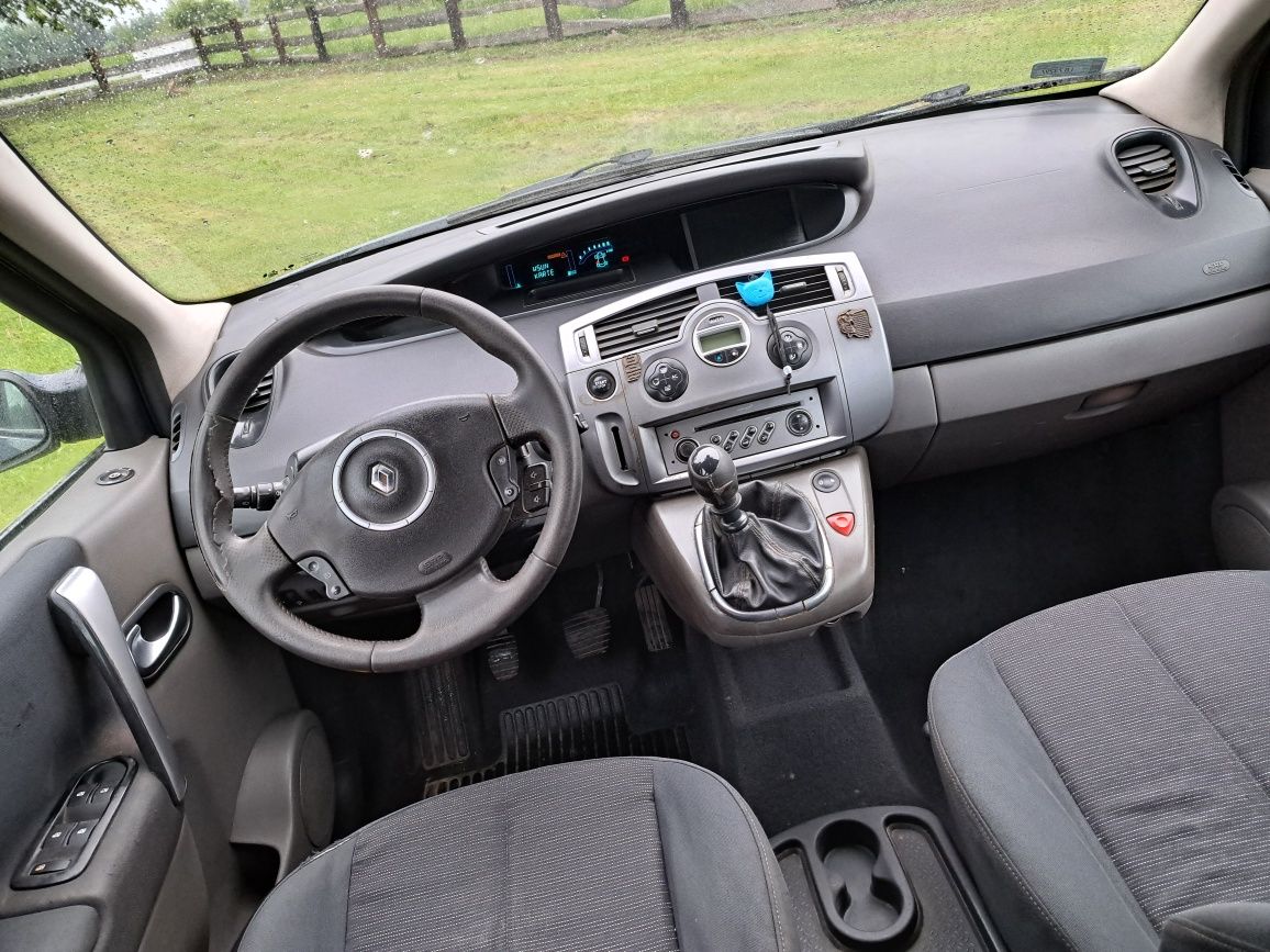 Renault Scenic 1.9D 2007r.