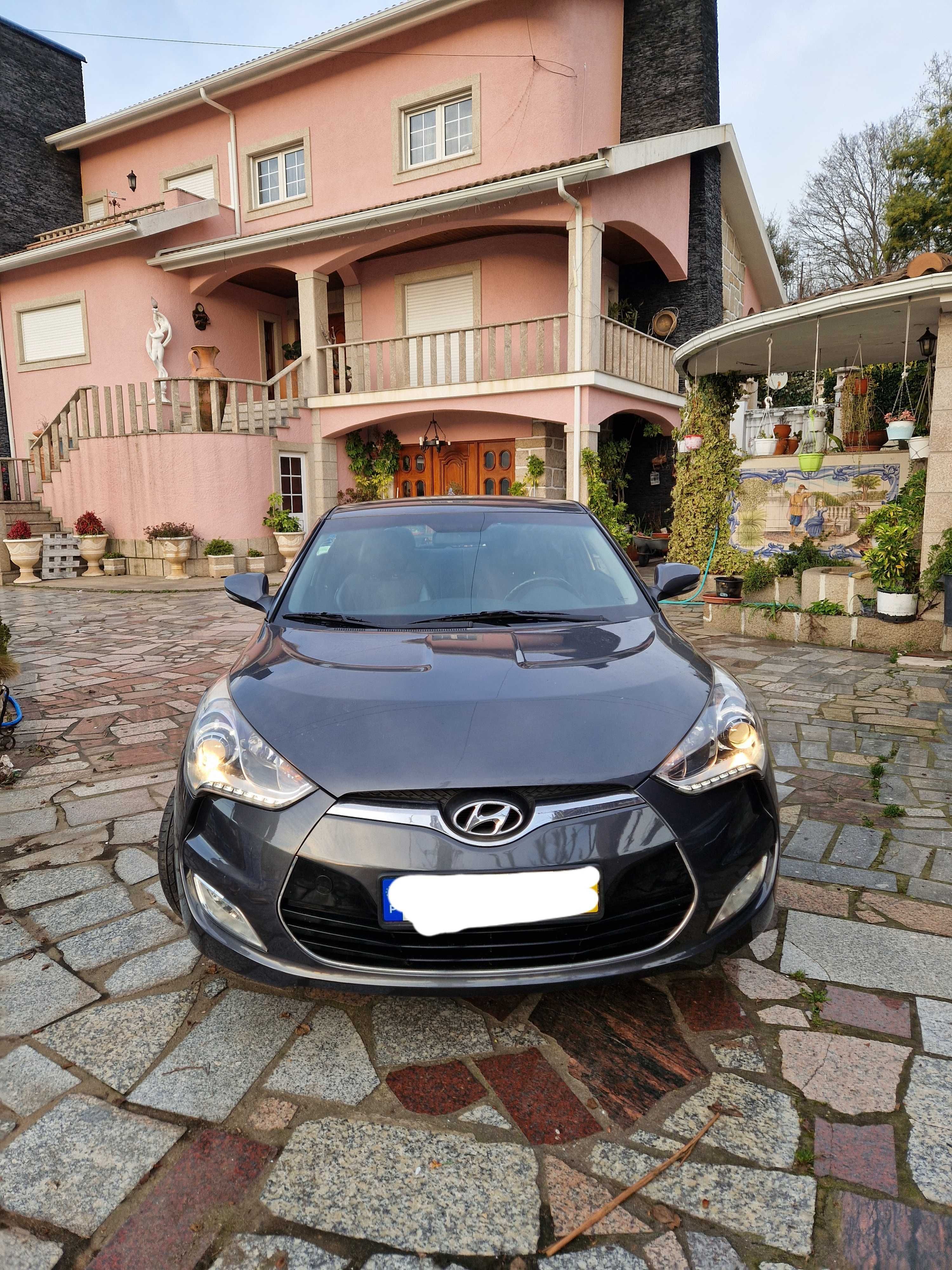 Hyundai Veloster