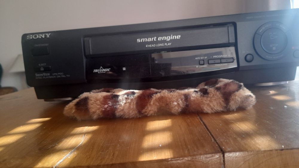 Leitor e gravador VHS marca Sony