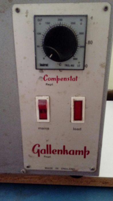 Łaźnia wytrząsana termostatowana Gallenkamp mieszadło mieszalnik
