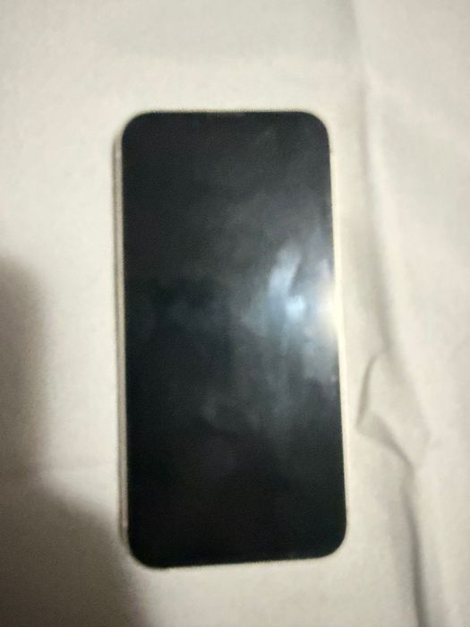 iPhone 13 stan bardzo dobry