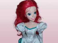 Figurka Lalka Ariel Arielka w sukni ślubnej Disney oryginalna