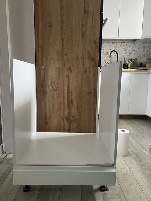 Szafka pod piekarnik