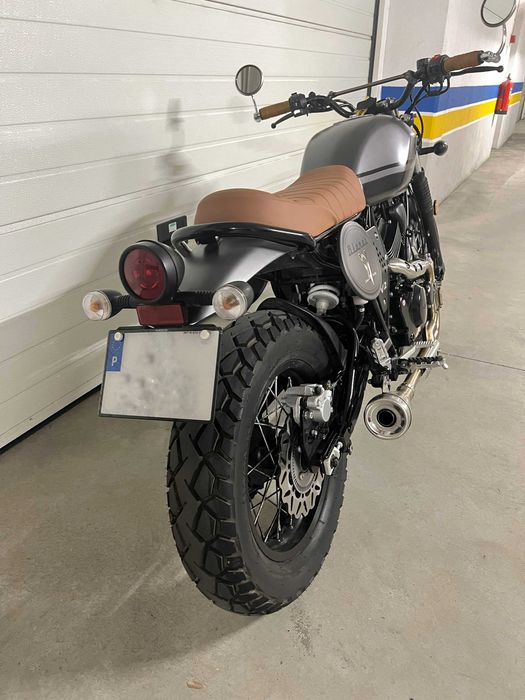 COMO NOVA :: Mota Bullit Bluroc VTwin 250cc