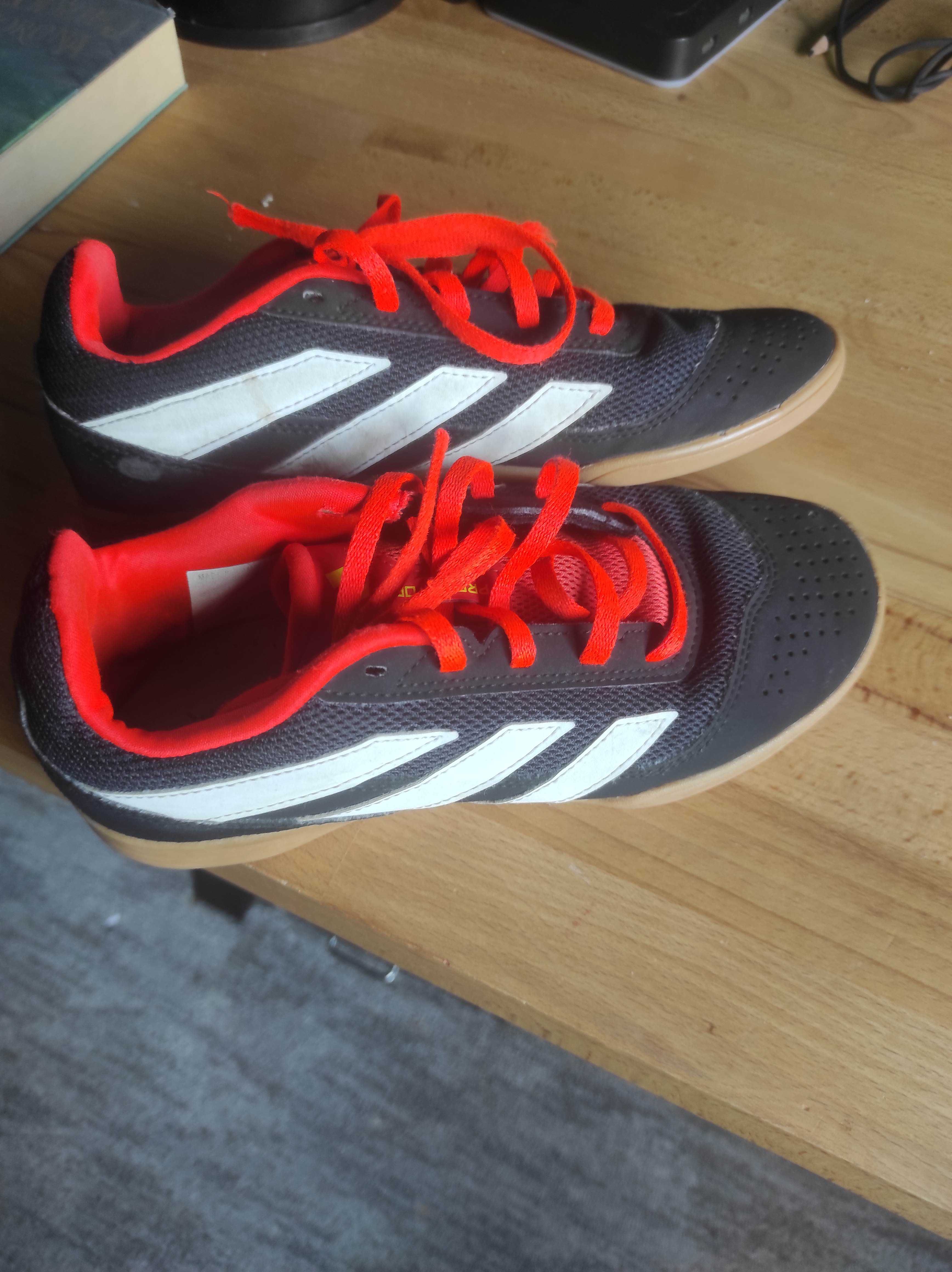 BUTY Adidas Predator rozmiar 36 halówki
