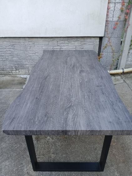 Stół nierozkładany