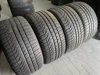 Шини зима 285/40R20 PIRELLI P zero WINTER 4шт як нові 21/22рік