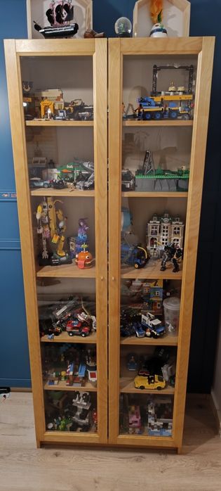 Rezerwacja regał Ikea Billy 80x28x202 z drzwiami i nadstawka 80x28x35