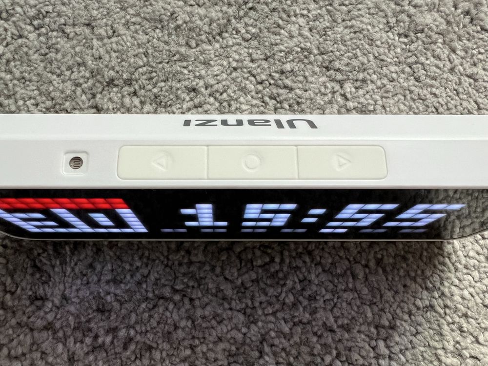 Zegar stołowy Ulanzi TC001 (Smart Pixel Clock Ulanzi TC001).