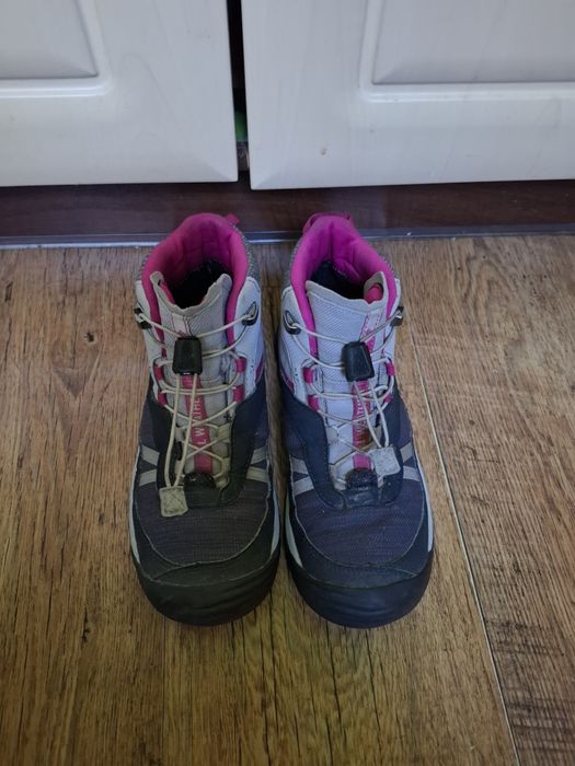 Buty turystyczne, trekkingowe, ba wycieczki Decathlon rozmiar 35