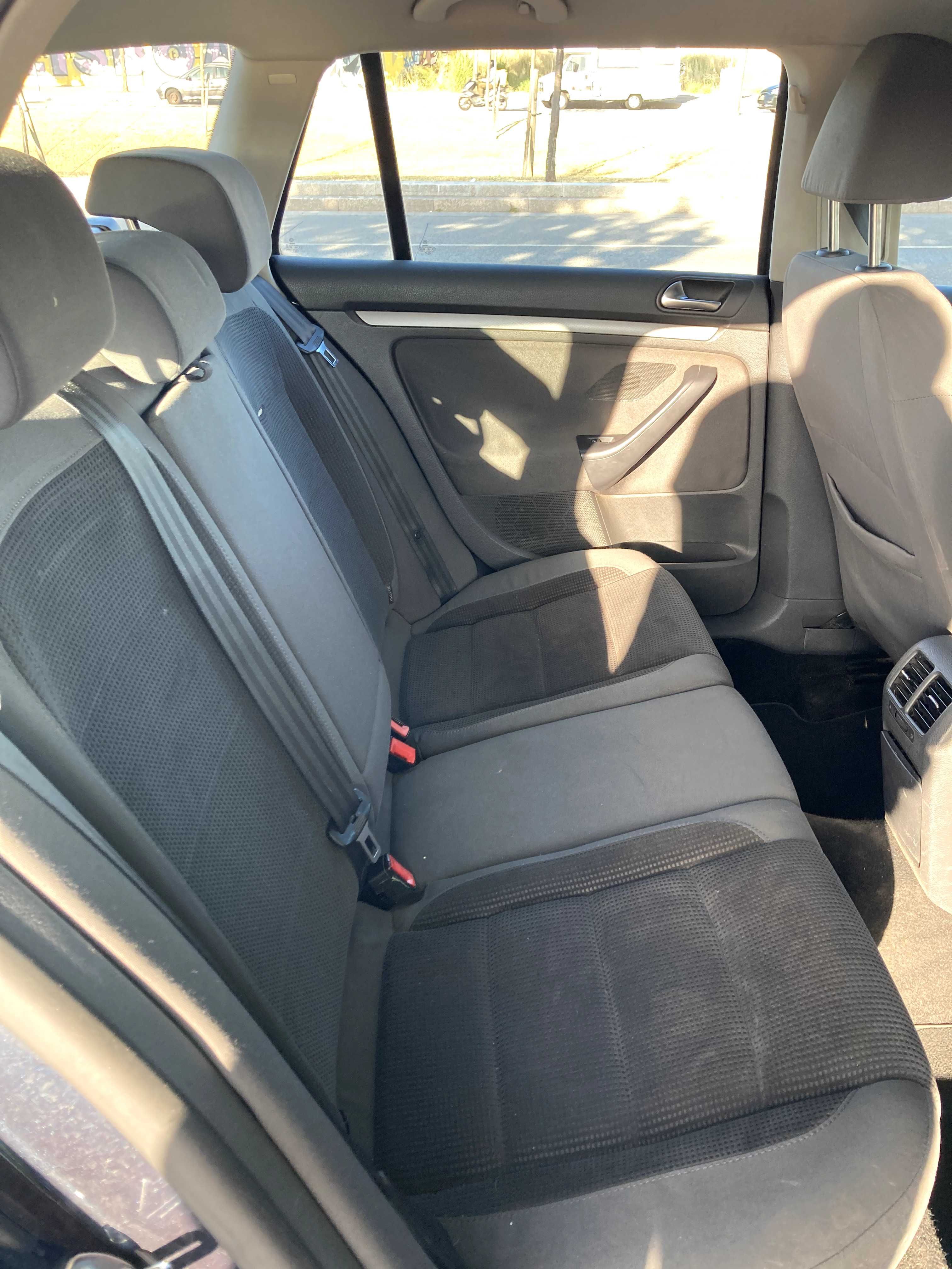 VW Golf Variant 1.9 tdi bluemotion
