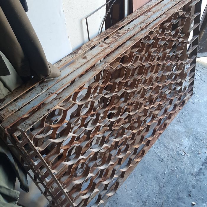 Решетка оконная.  Решетки металлические на окна.  4 шт. Б.У